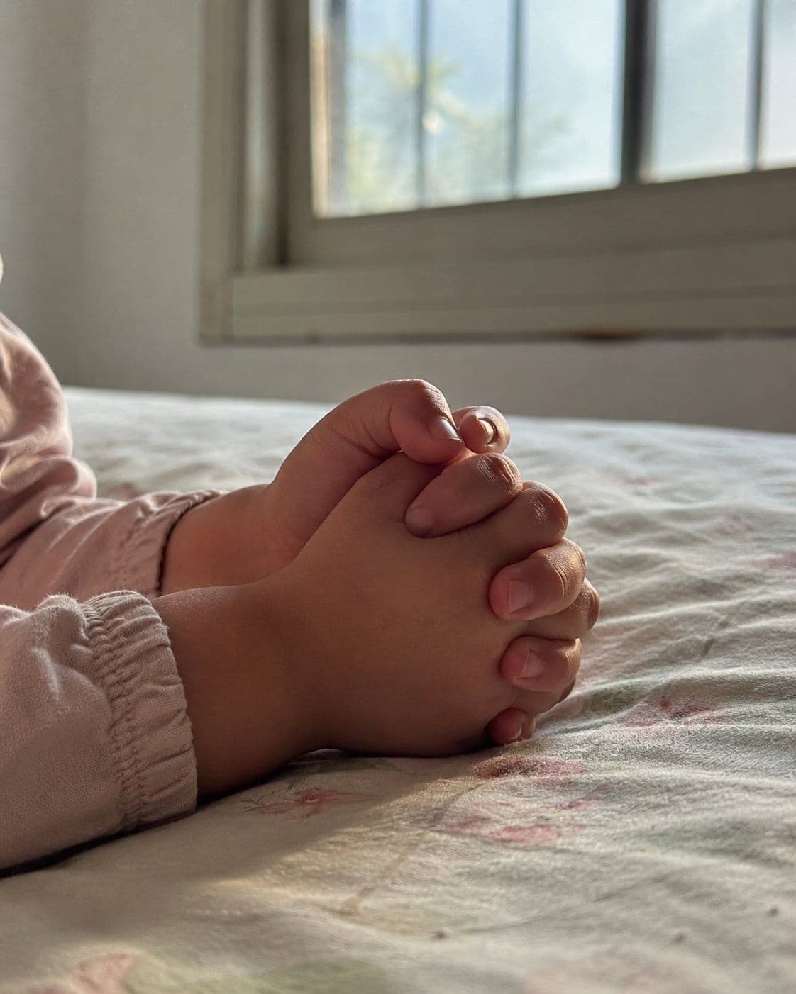 O dia em que parei de mandar minha filha ficar quieta diante de Deus